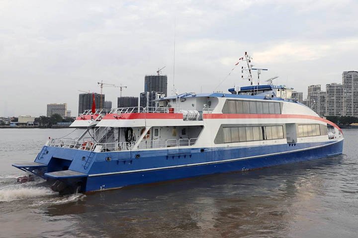 ferry-199-2