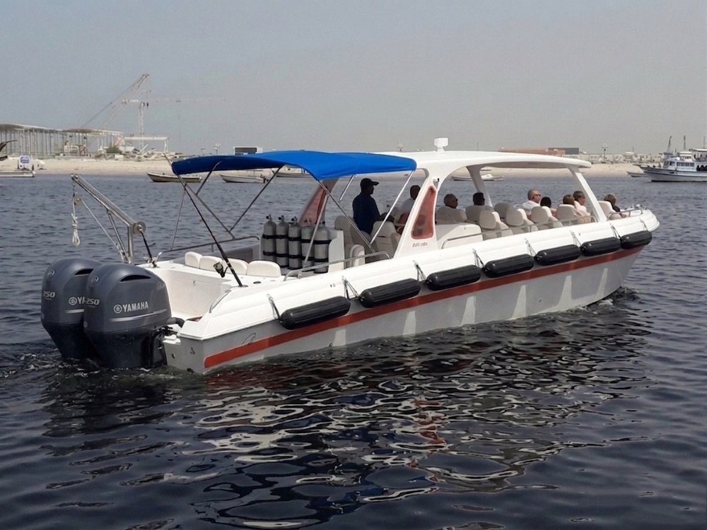 Diving-boat Diving-boat