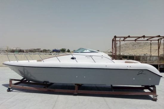 walk-around-35-uaeboats4sale